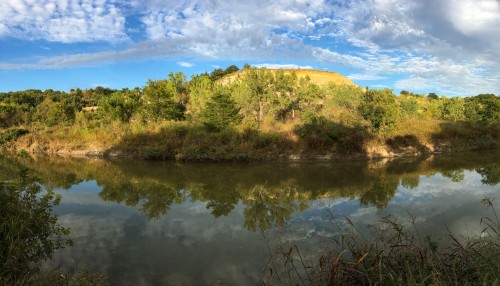 Cliffs along the Smoky Hill River